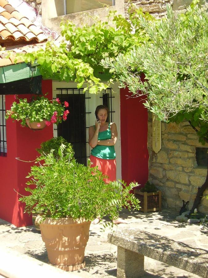 La Picholine, Chambre Ciboulette Courry Bagian luar foto